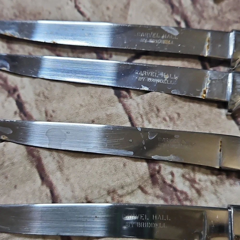 Eight Steak Knives- Vintage Carvel Hall‎ by Brindel